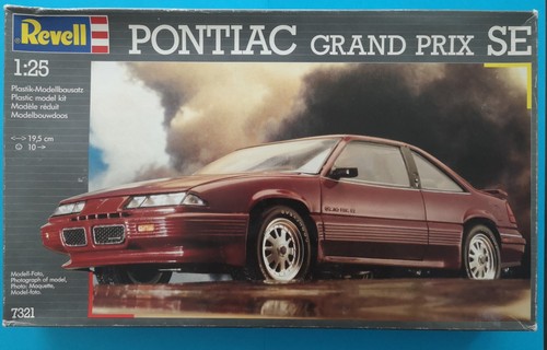 Pontiac grand prix - pontiac, revell