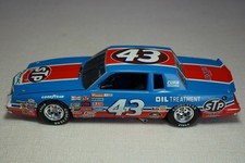 AMT 1:25 Pontiac Grand Prix